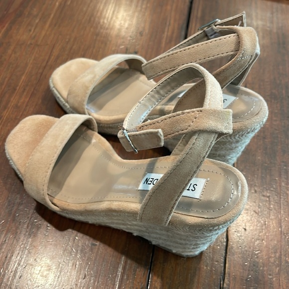 Steve Madden Strappy Suede Espadrille Wedges Size 6.5 - Picture 2 of 6